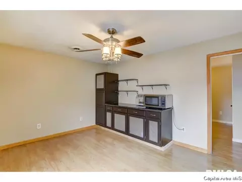 2342 E Black Ave, Springfield, IL 62702 photo 24