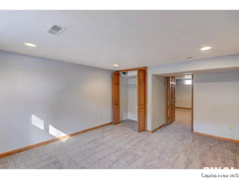 1108 N 32nd, Springfield, IL 62702 photo 26