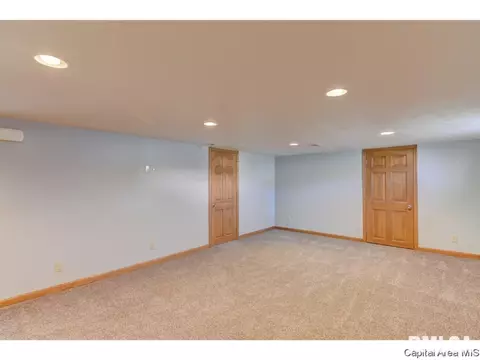1108 N 32nd, Springfield, IL 62702 photo 25