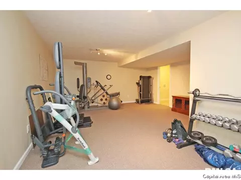 4815 Savoy Dr, Springfield, IL 62711 photo 27
