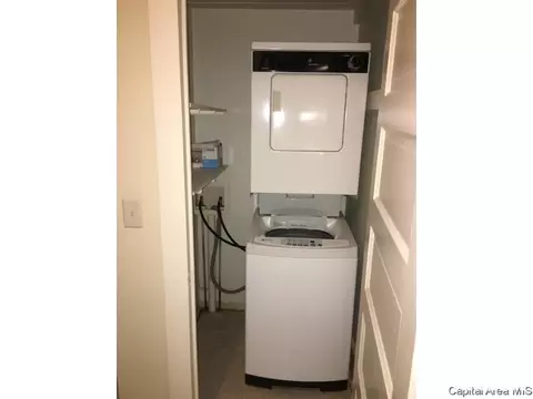 2428 S 9th, Springfield, IL 62703 photo 5