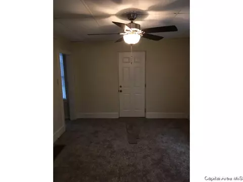 2428 S 9th, Springfield, IL 62703 photo 6