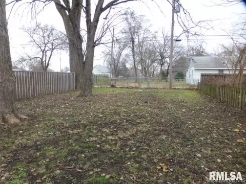 1040 N Ohio Street St, Springfield, IL 62702 photo 14