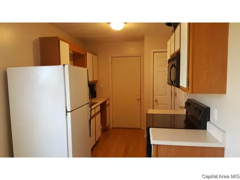 3905 Mccormick, Springfield, IL 62707 photo 7