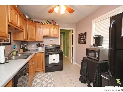 2273 E Converse, Springfield, IL 62702 photo 8