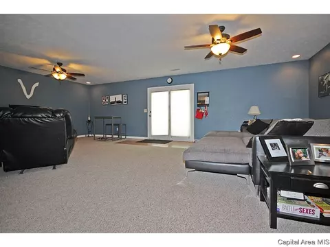 2273 E Converse, Springfield, IL 62702 photo 11