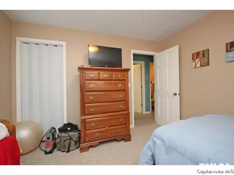 2273 E Converse, Springfield, IL 62702 photo 14