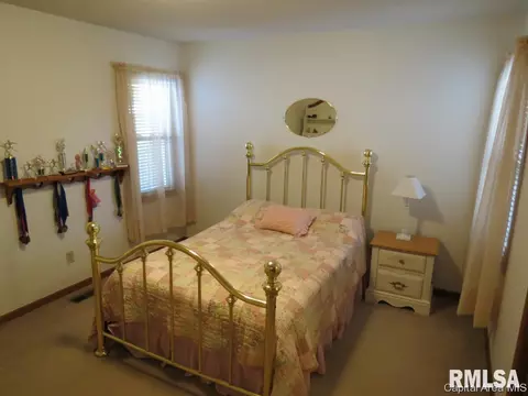 608 Sunny Brook Rd, Springfield, IL 62702 photo 19