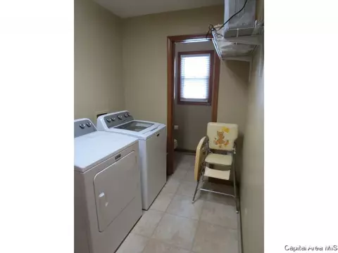 608 Sunny Brook Rd, Springfield, IL 62702 photo 14