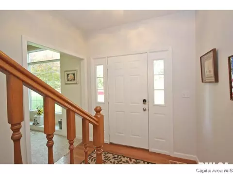 2008 Appleton, Springfield, IL 62711 photo 3