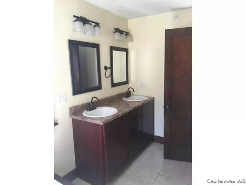 1443 N 5th St, Springfield, IL 62702 photo 8
