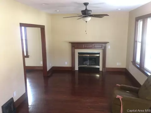 1443 N 5th St, Springfield, IL 62702 photo 5