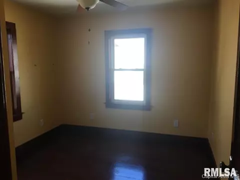 1443 N 5th St, Springfield, IL 62702 photo 12
