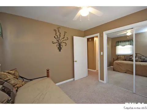 5 Verna Dr, Springfield, IL 62702 photo 12