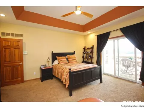 62 W Fairview Ln, Springfield, IL 62711 photo 12