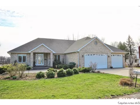 62 W Fairview Ln, Springfield, IL 62711 photo 1