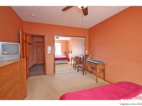 62 W Fairview Ln, Springfield, IL 62711 photo 17