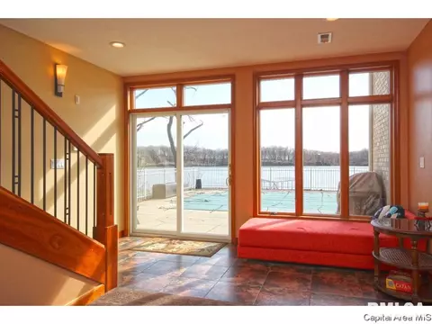 62 W Fairview Ln, Springfield, IL 62711 photo 32