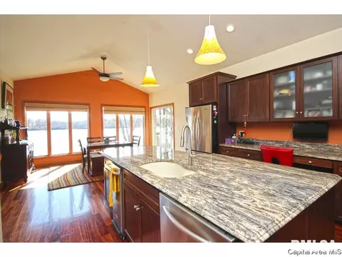 62 W Fairview Ln, Springfield, IL 62711 photo 6