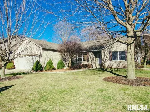 744 Cherokee Dr, Springfield, IL 62711 photo 1