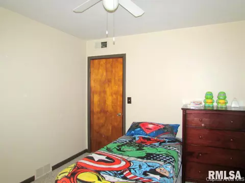 1001 Ohio, Springfield, IL 62702 photo 14