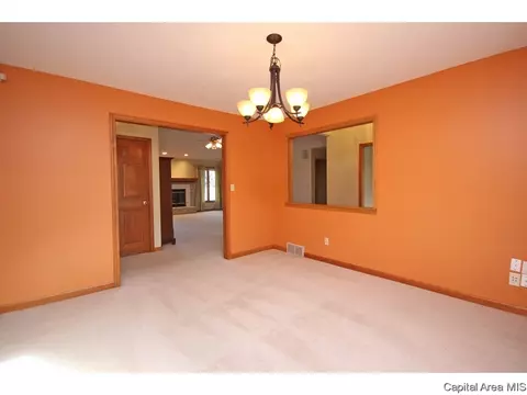 3927 Mill Stone, Springfield, IL 62711 photo 7
