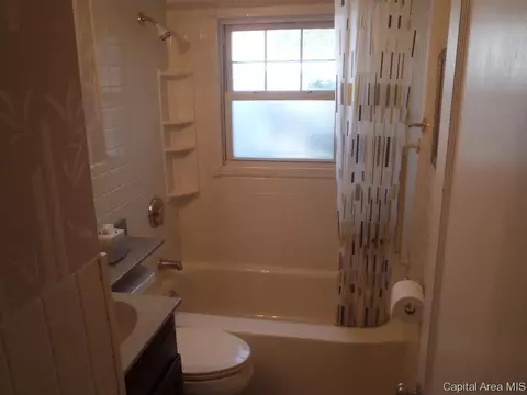 2043 Buchanan St, Springfield, IL 62703 photo 9
