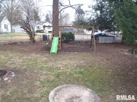 2043 Buchanan St, Springfield, IL 62703 photo 13