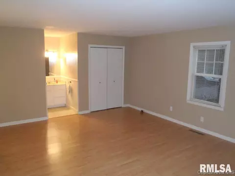2043 Buchanan St, Springfield, IL 62703 photo 7