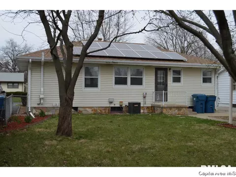 1828 E Black Ave, Springfield, IL 62702 photo 1