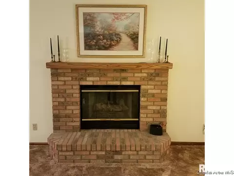 2457 Idlewild, Springfield, IL 62704 photo 3