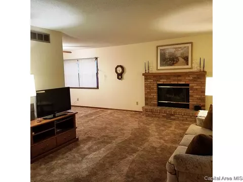 2457 Idlewild, Springfield, IL 62704 photo 5