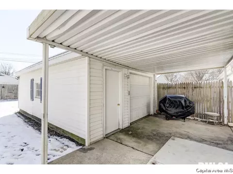 1714 Wolfe, Springfield, IL 62702 photo 22
