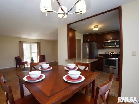 1713 W Jackson St, Springfield, IL 62704 photo 12