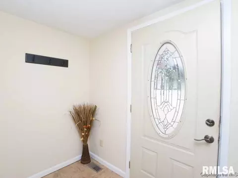 1713 W Jackson St, Springfield, IL 62704 photo 2