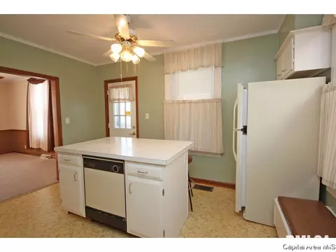 1103 N Walnut St, Springfield, IL 62702 photo 11