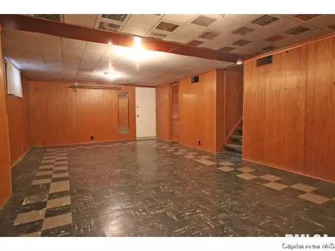 1103 N Walnut St, Springfield, IL 62702 photo 23