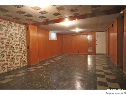1103 N Walnut St, Springfield, IL 62702 photo 24