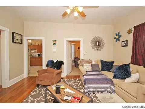 631 W Calhoun, Springfield, IL 62702 photo 3