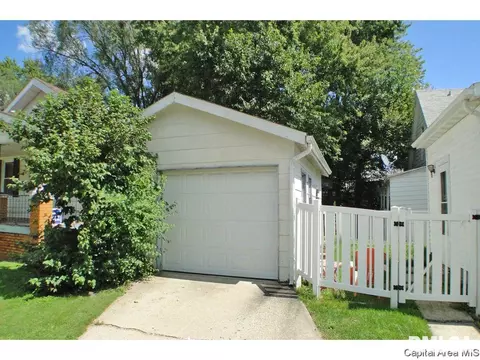 631 W Calhoun, Springfield, IL 62702 photo 22