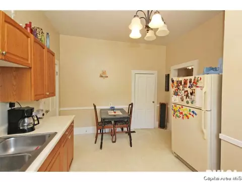 631 W Calhoun, Springfield, IL 62702 photo 9