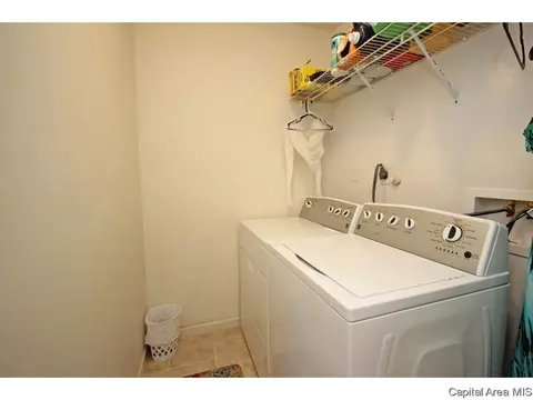 901 Diane Ct, Springfield, IL 62702 photo 26