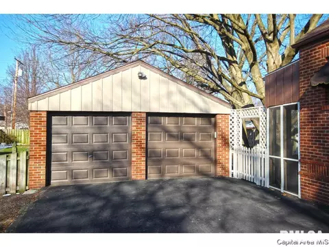 3225 S 3rd, Springfield, IL 62703 photo 25