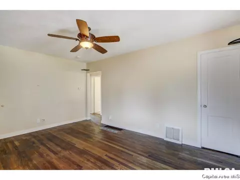2613 S 4th St, Springfield, IL 62703 photo 3