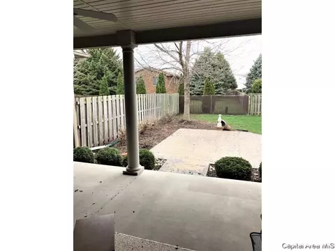 2405 Interlacken, Springfield, IL 62704 photo 17