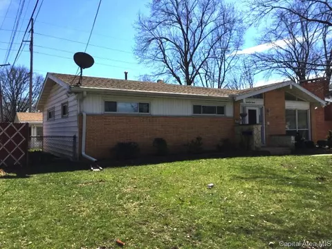 2220 Whitefield, Springfield, IL 62704 photo 2