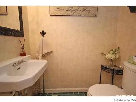 1616 W Laurel, Springfield, IL 62704 photo 26