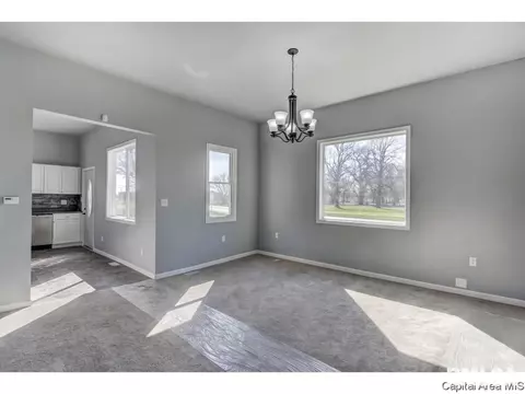 1120 Ridgely Ave, Springfield, IL 62702 photo 2