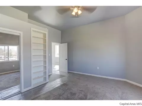 1120 Ridgely Ave, Springfield, IL 62702 photo 3