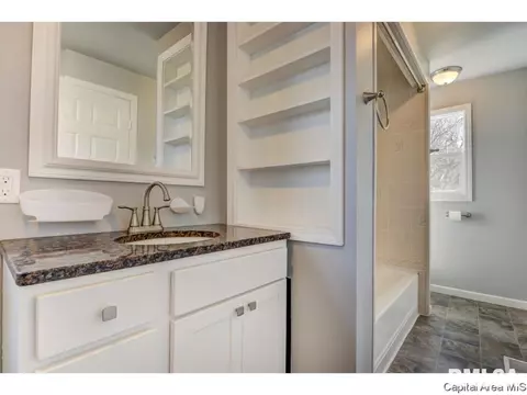 1120 Ridgely Ave, Springfield, IL 62702 photo 19